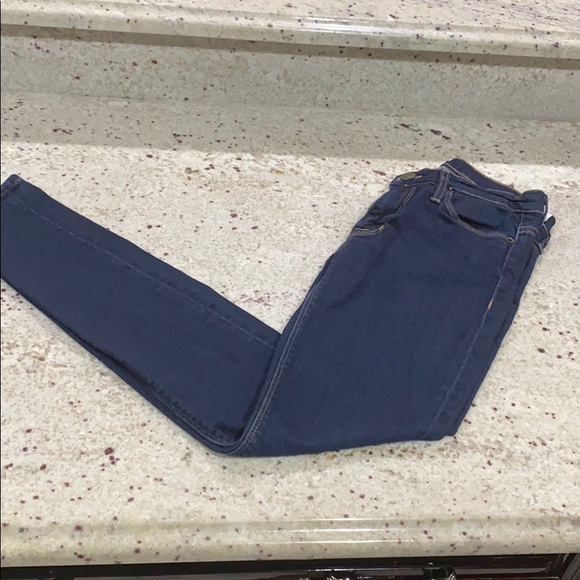 HUDSON Jeans - Picture 3 of 9